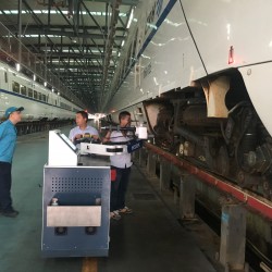 Ramię gwintujące TP1300 na stanowisku mobilnym