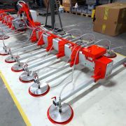 przenoszenie-detali-duzych-gabarytowo-za-pomoca-podcisnienia