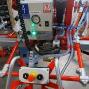 ergonomia-pracy-zawiesia-rekojesc-przegubowa