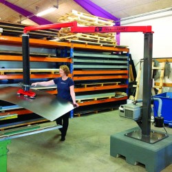 Manipulator tubowy do blach