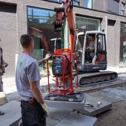 transport płyt metodą podcisnieniową