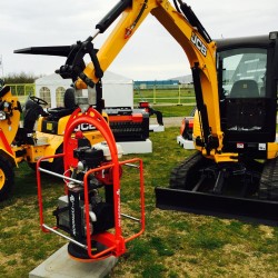 zawiesie próżniowe z silnikiem spalinowym