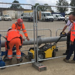 Ciągnik elektryczny OT600